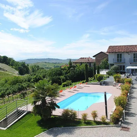 Aria Di Langa 3* Montelupo Albese