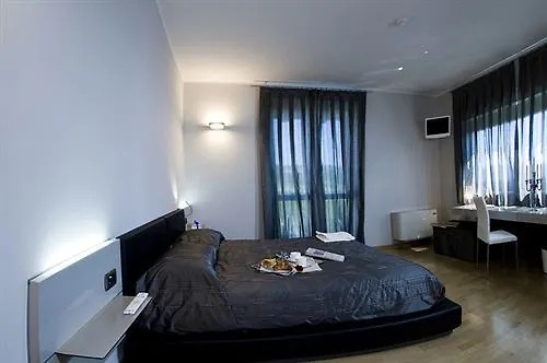 Aria Di Langa 3*